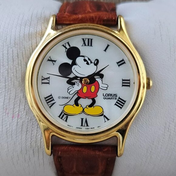 Lorus Quartz Disney Micky Mouse Wristwatch Gold Tone Case Japan Movt Watch - Picture 1 of 12